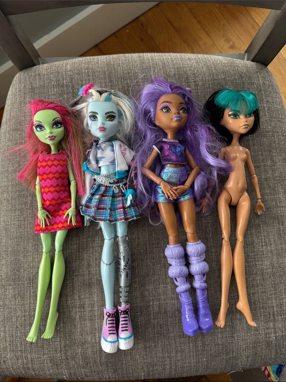 Monster High Dolls Lot Cleo Venus Frankie  Clawdeen
